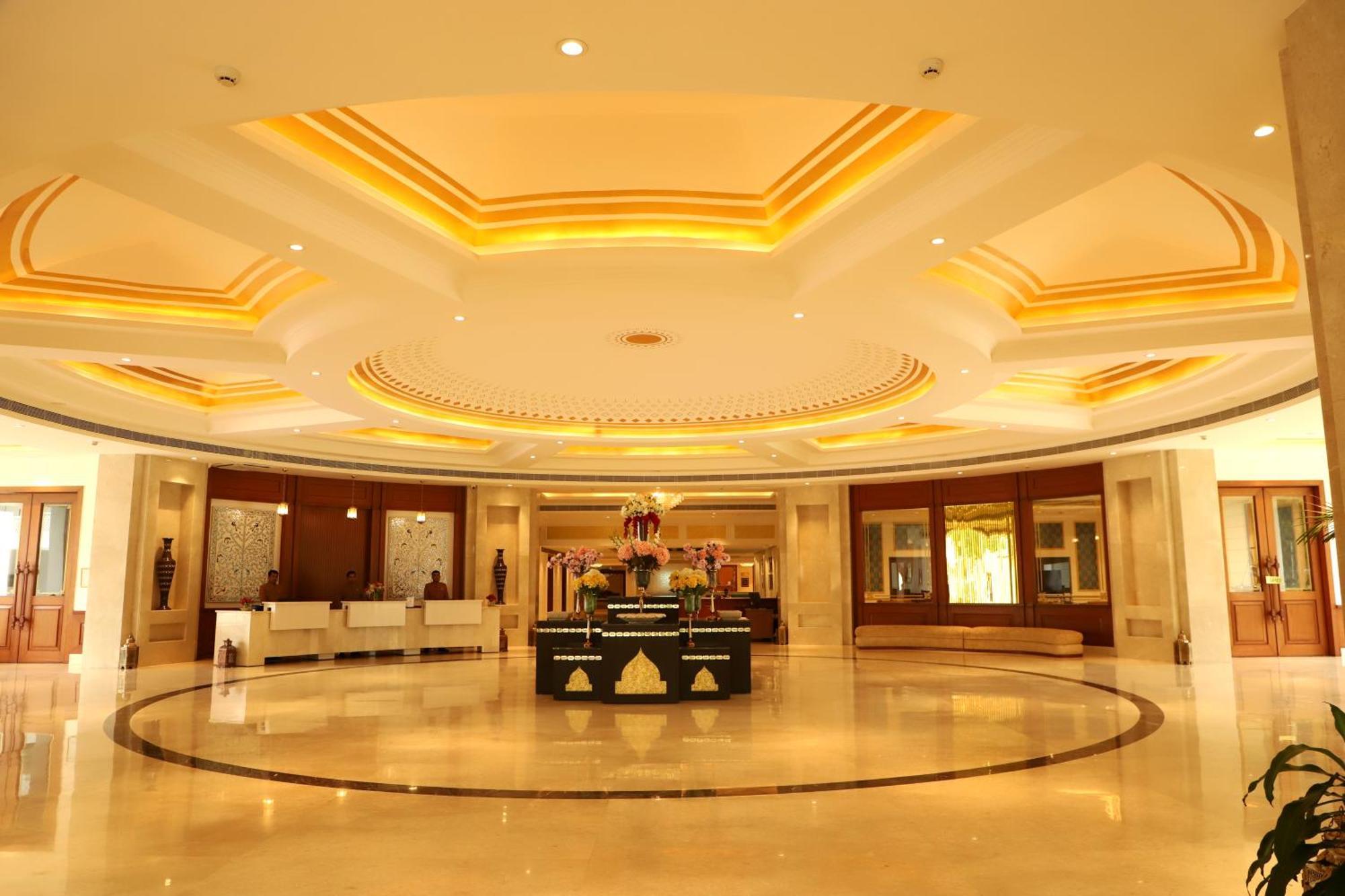 Hotel Chandela Khajuraho Luaran gambar