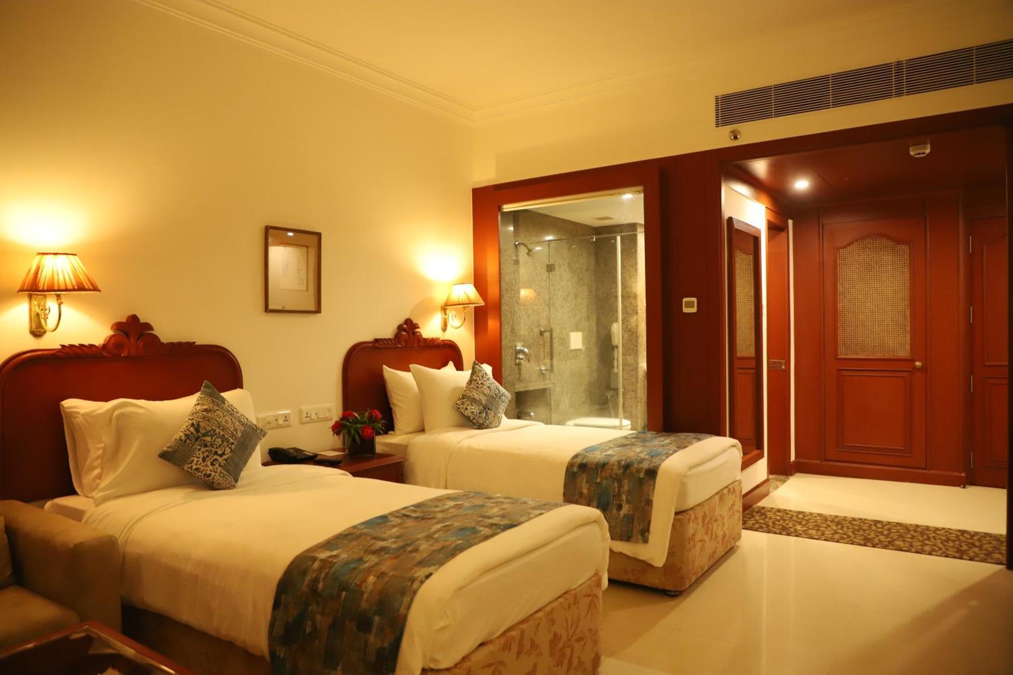 Hotel Chandela Khajuraho Luaran gambar